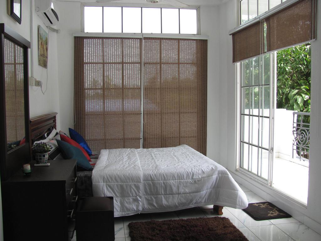 Ferienwohnung White House Wattala Zimmer foto