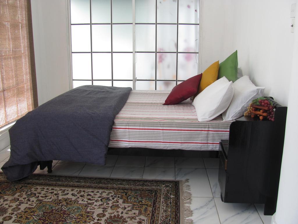 Ferienwohnung White House Wattala Zimmer foto