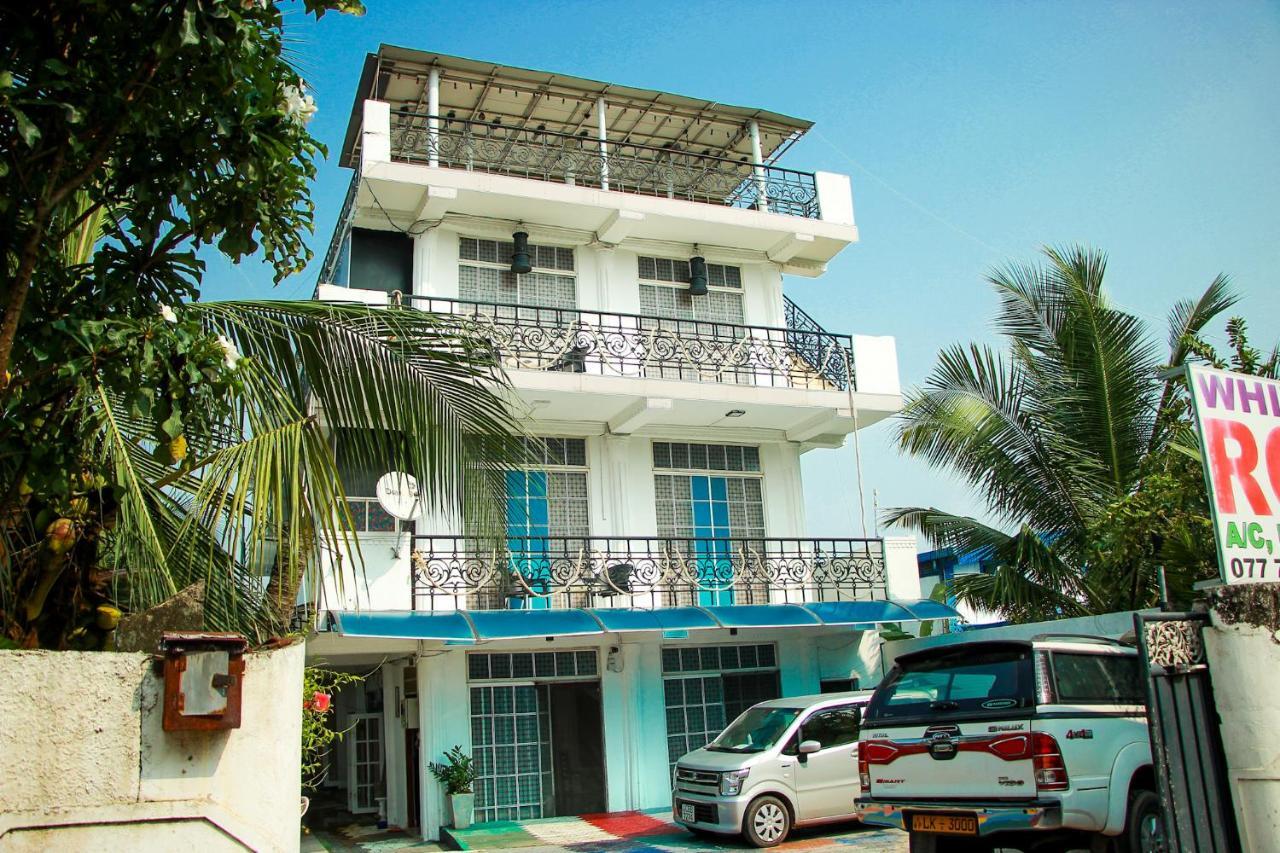 Ferienwohnung White House Wattala Exterior foto